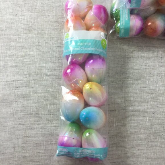 Lot of 7 Way to Celebrate Iridescent Mood Changing Easter Eggs 12 Count Each - Picture 4 of 7